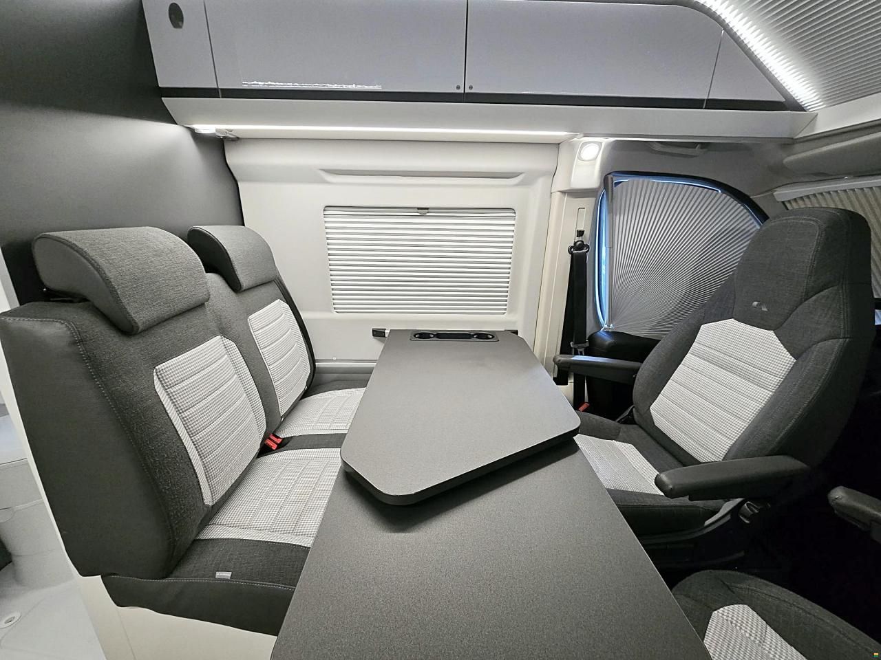 Adria TWIN 640 SGX SUPREME AUTOMAT 160MJ