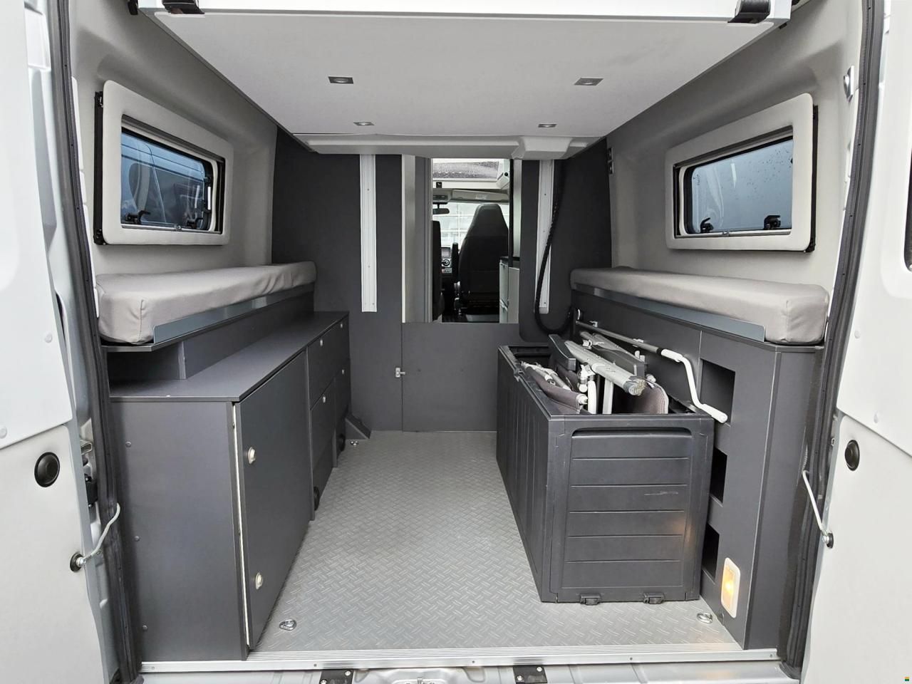 Adria TWIN 640 SGX SUPREME AUTOMAT 160MJ