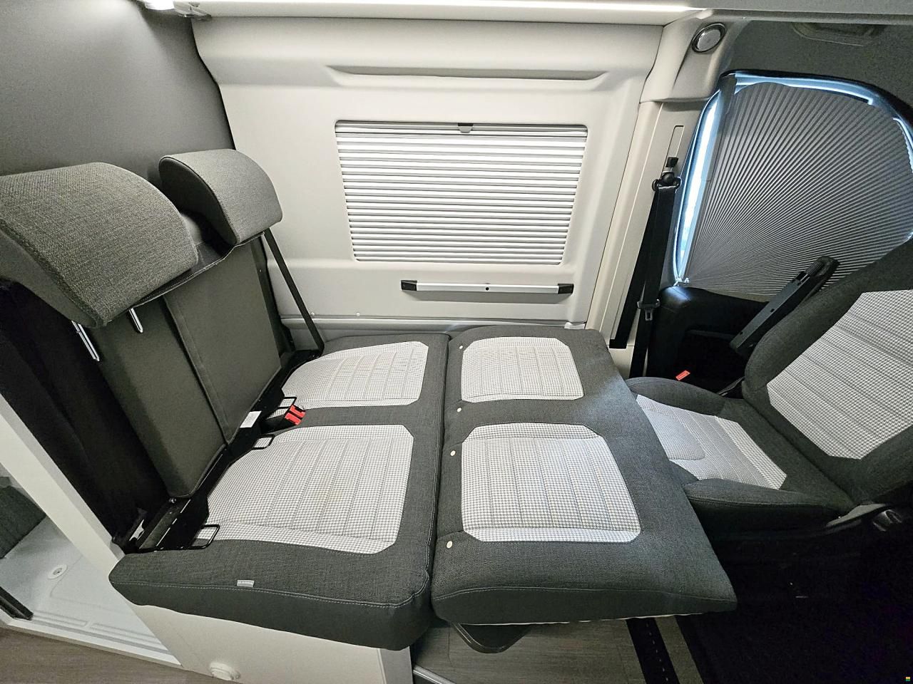 Adria TWIN 640 SGX SUPREME AUTOMAT 160MJ