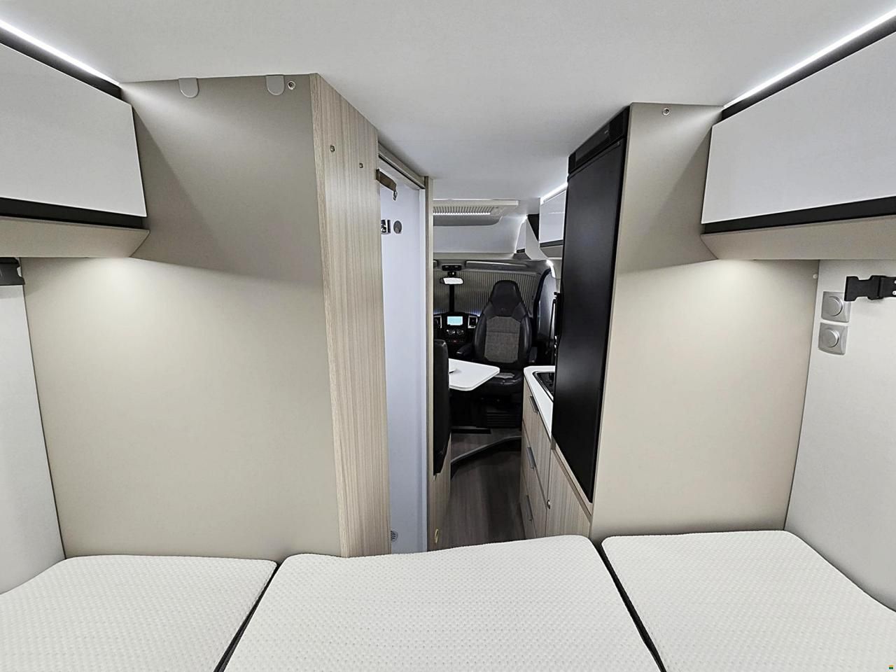 Adria TWIN 600 SPB PLUS AUTOMAT MAXI 160MJ