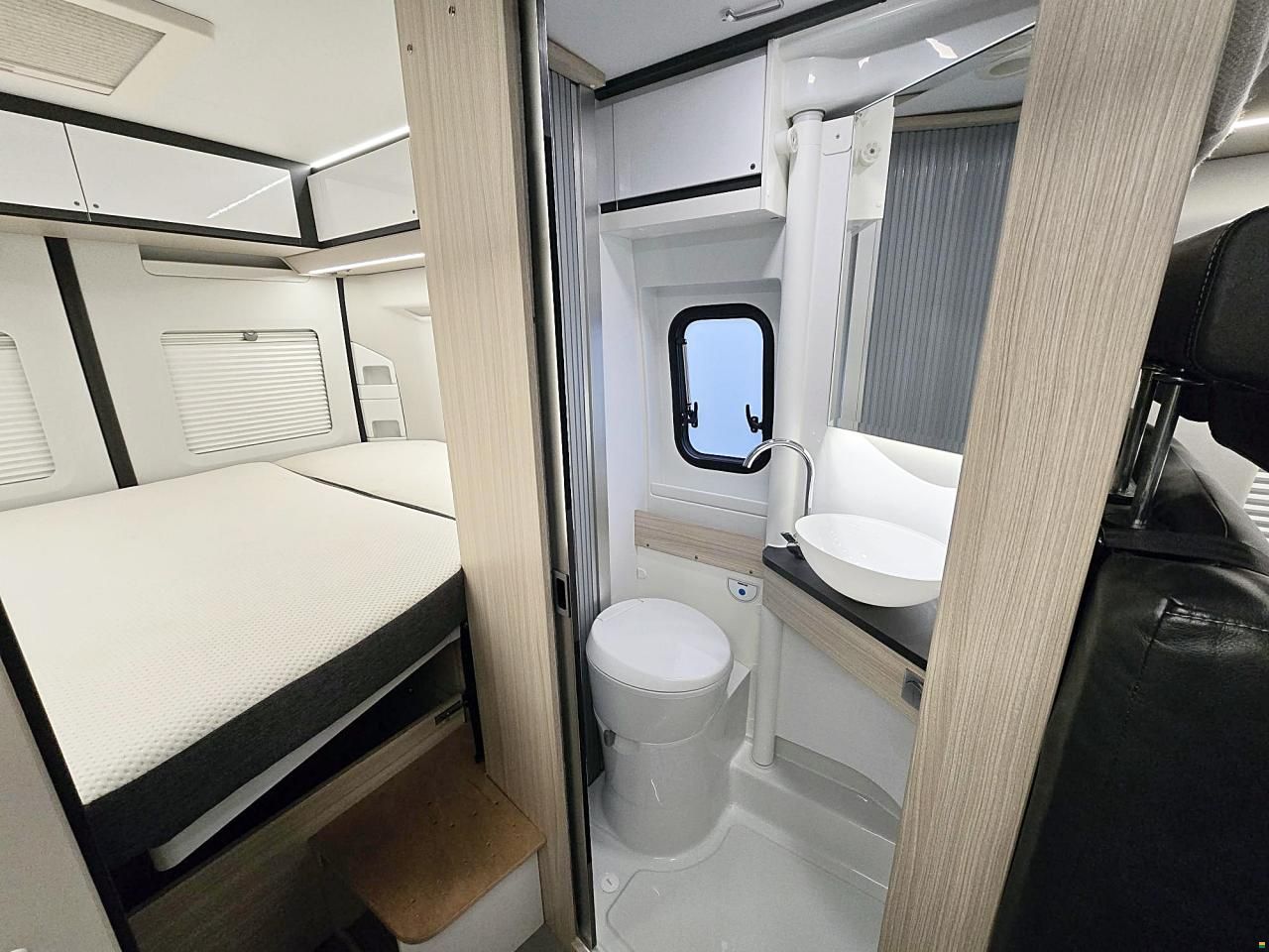 Adria TWIN 600 SPB PLUS AUTOMAT MAXI 160MJ