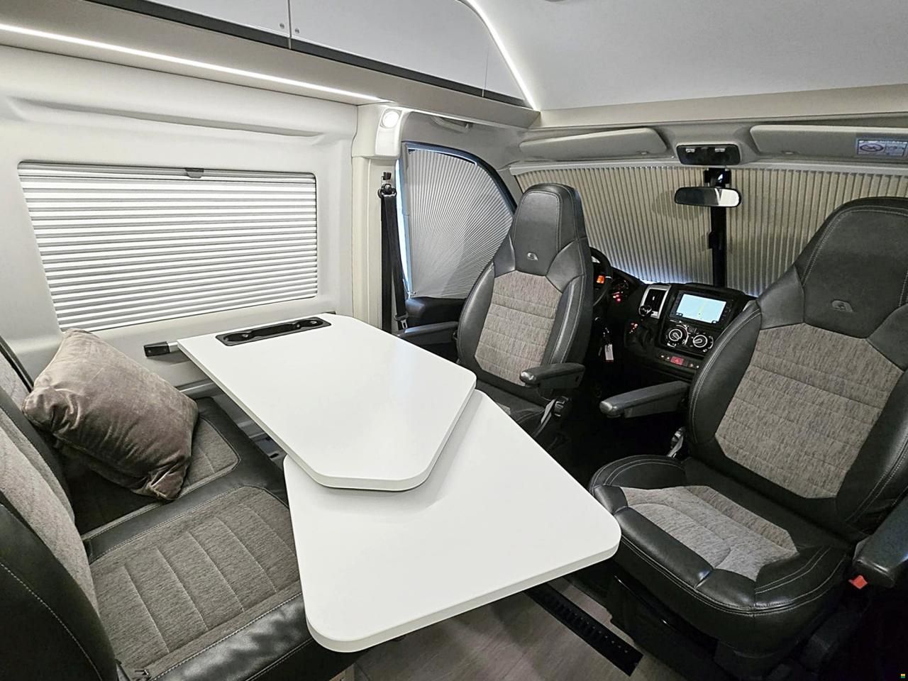 Adria TWIN 600 SPB PLUS AUTOMAT MAXI 160MJ