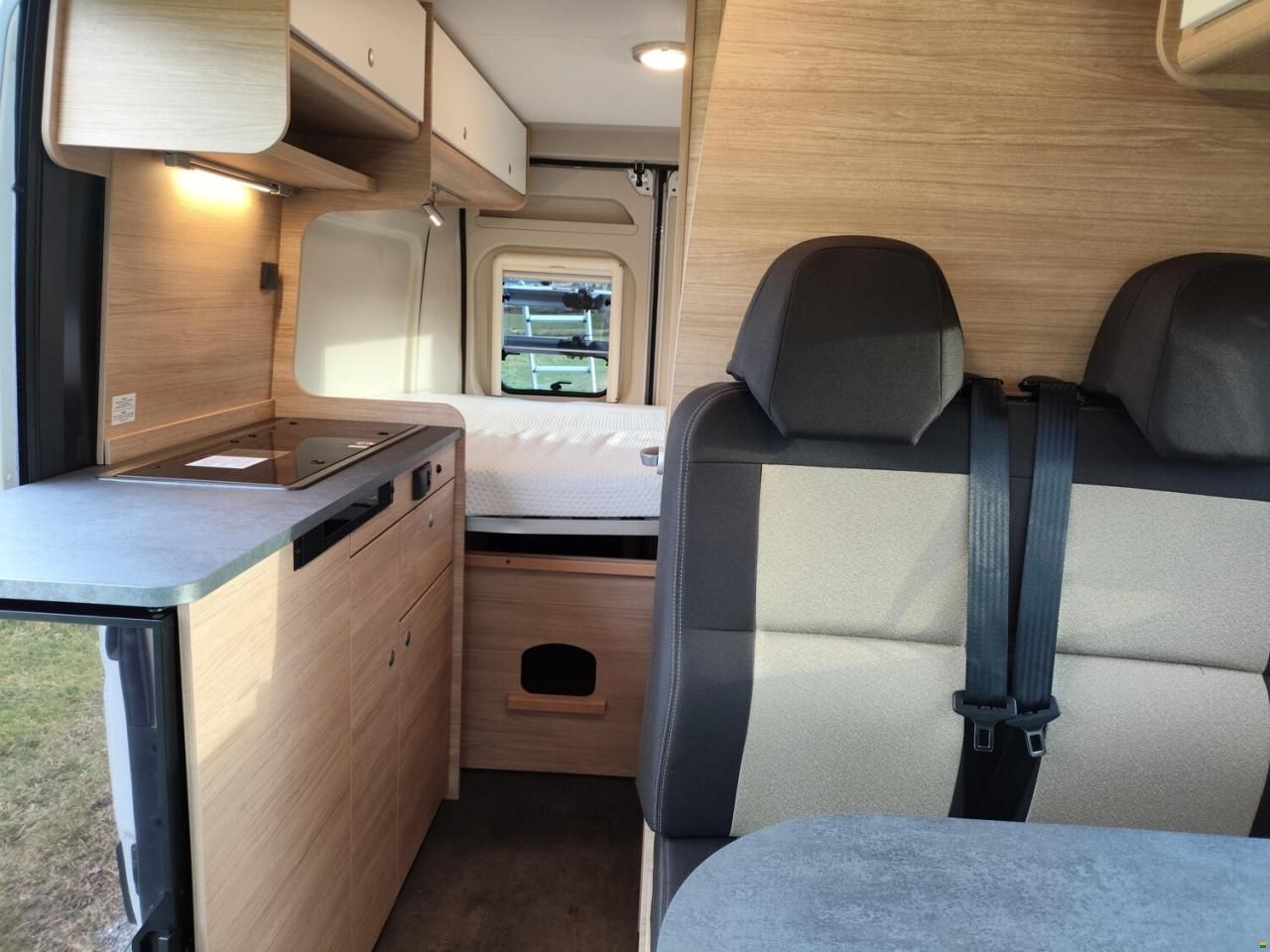 Roadcar R 600 Citroen 140 PS