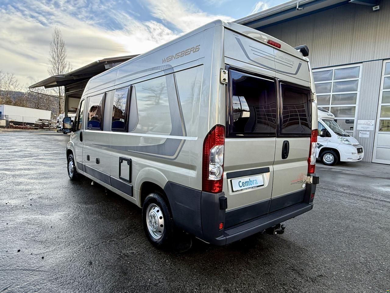 Weinsberg Camper - Freelife - 4 People