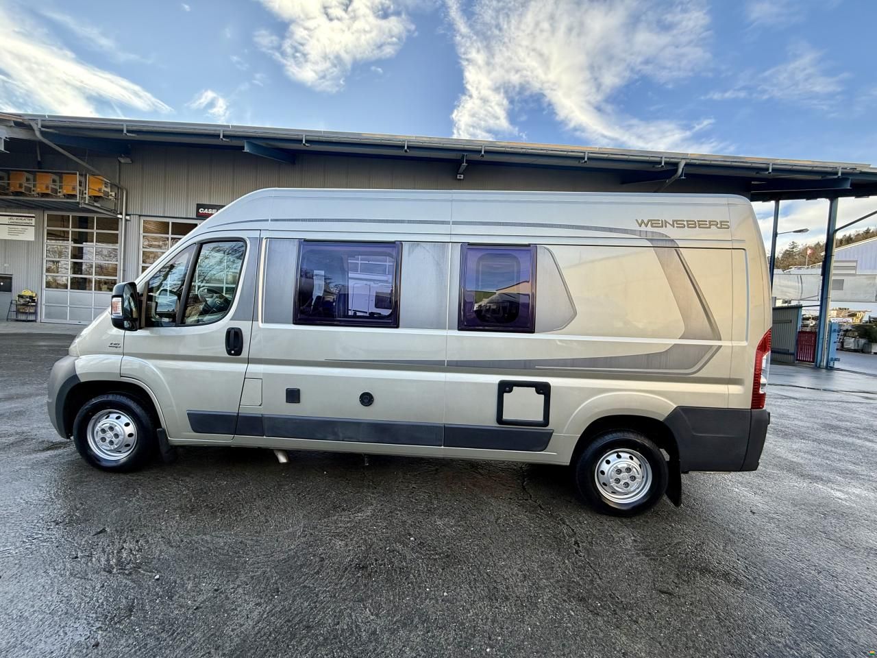 Weinsberg Camper - Freelife - 4 People