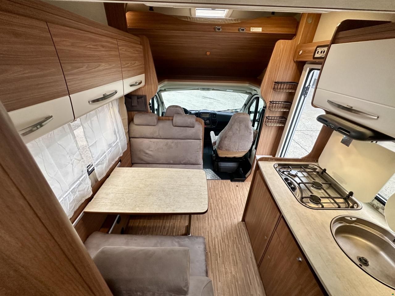 Carado A464 - Family Time