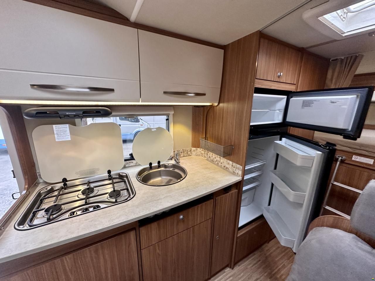 Carado A464 - Family Time