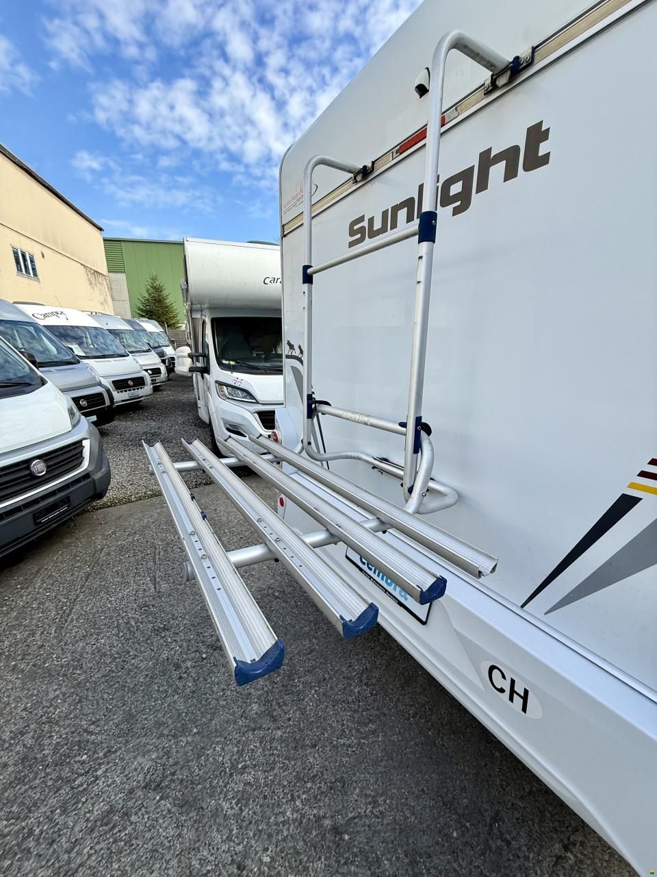 Sunlight T67 - Automatik - Hubbett