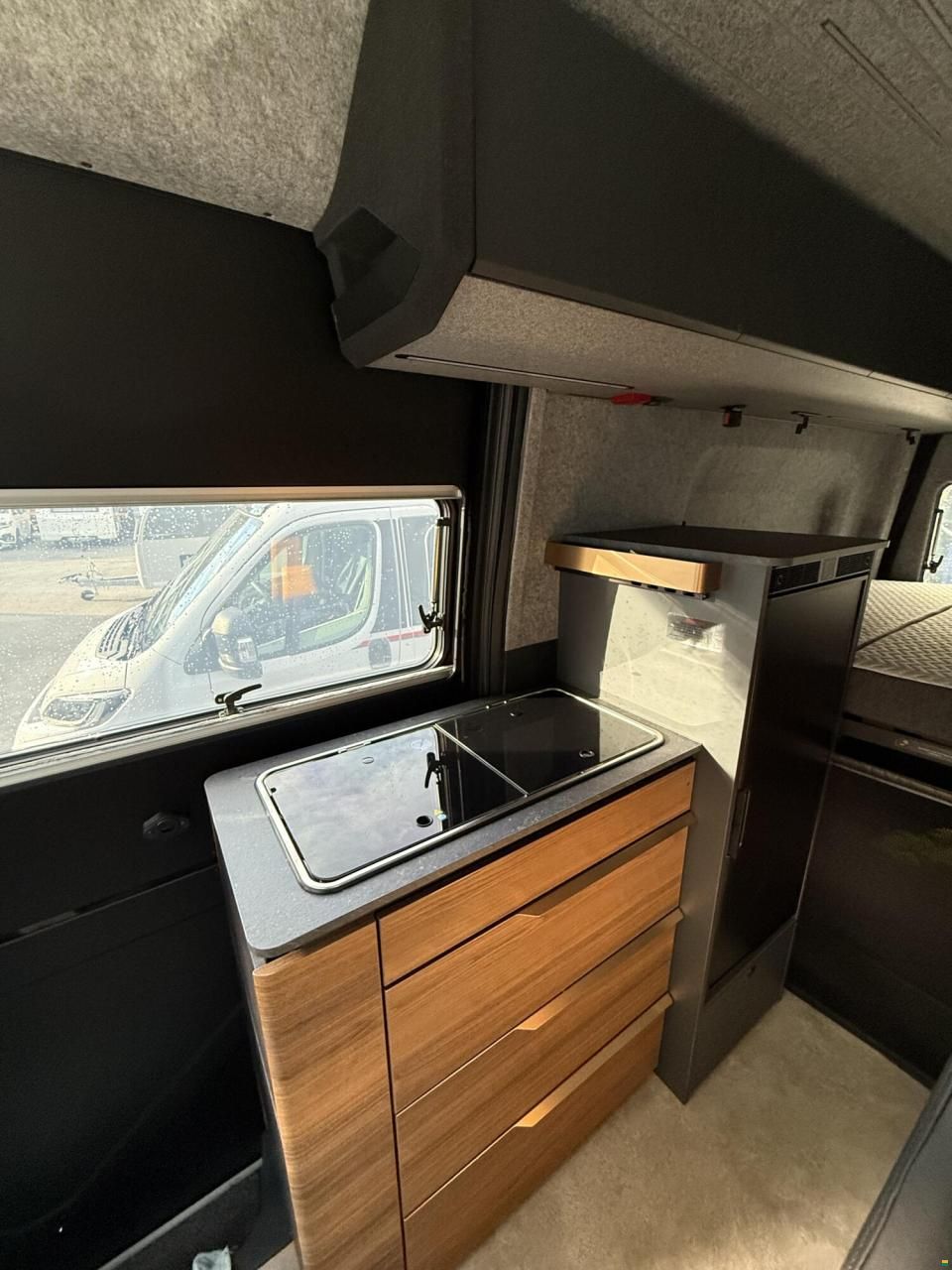 Adria Supertwin 600 SPB 4x4