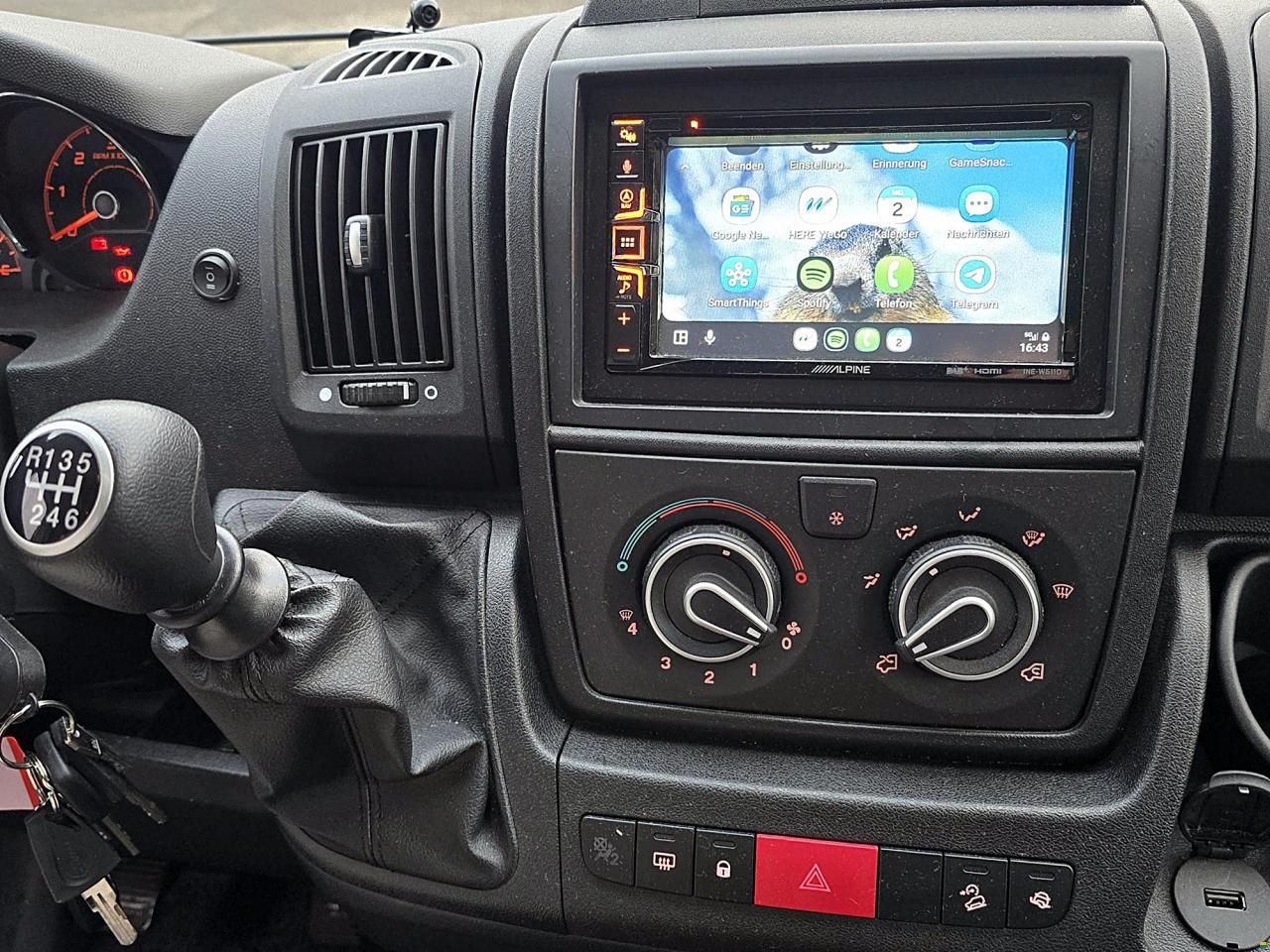 B&uuml;rstner LYSEO TD 690 G HARMONY LINE 2.2 HDI