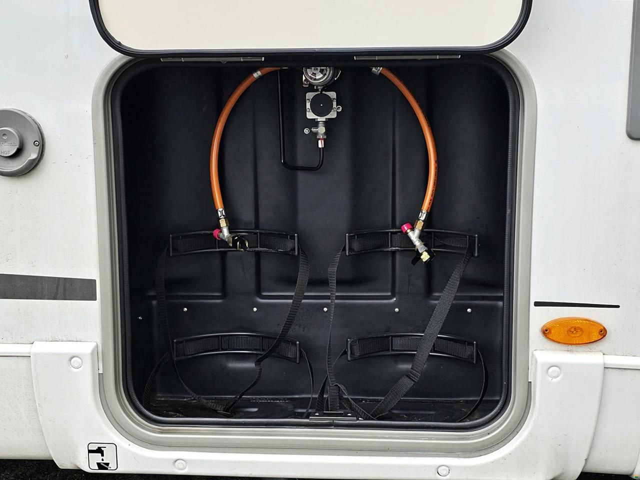 B&uuml;rstner LYSEO TD 690 G HARMONY LINE 2.2 HDI