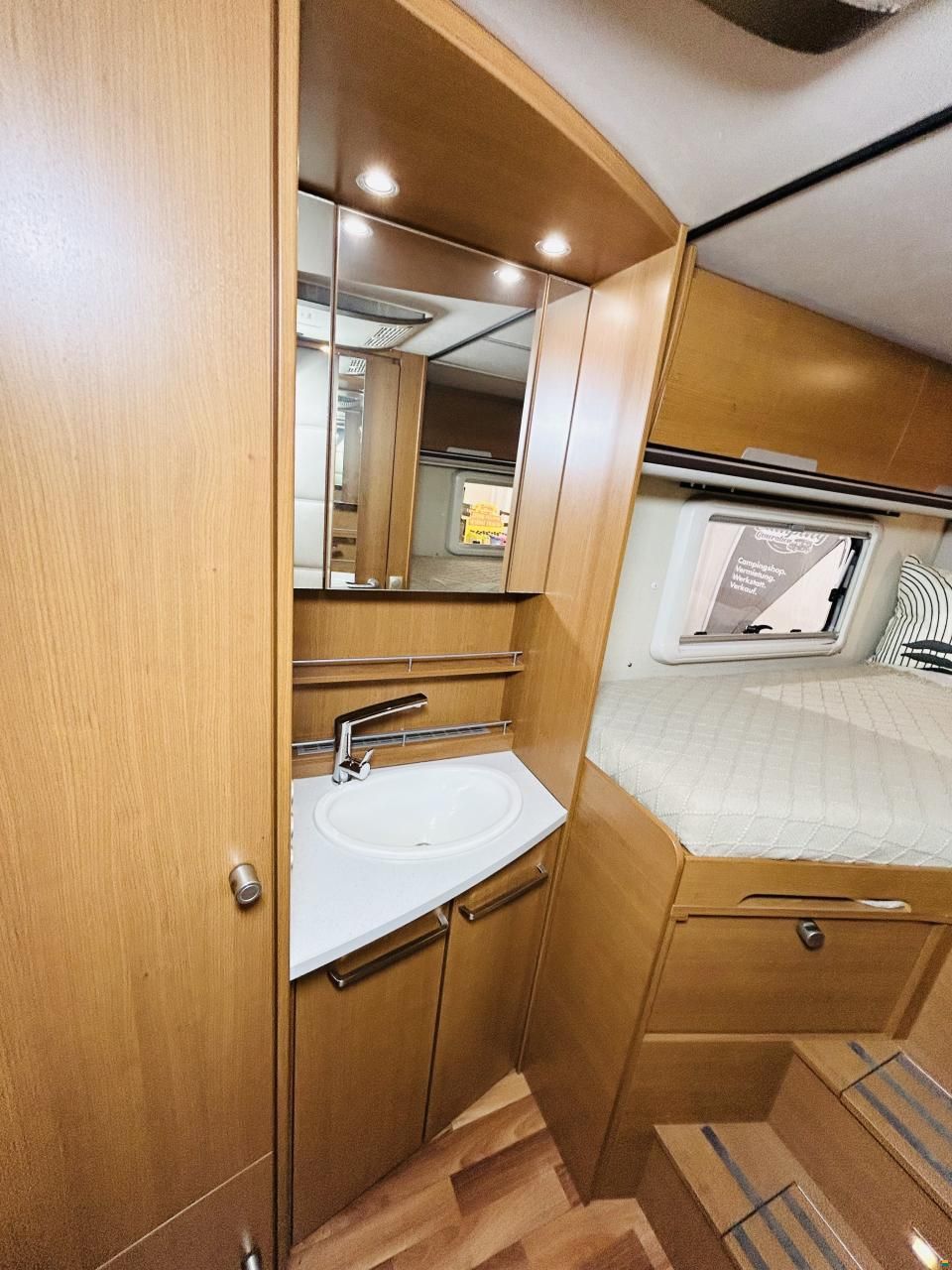 Niesmann-Bischoff Arto 79LE