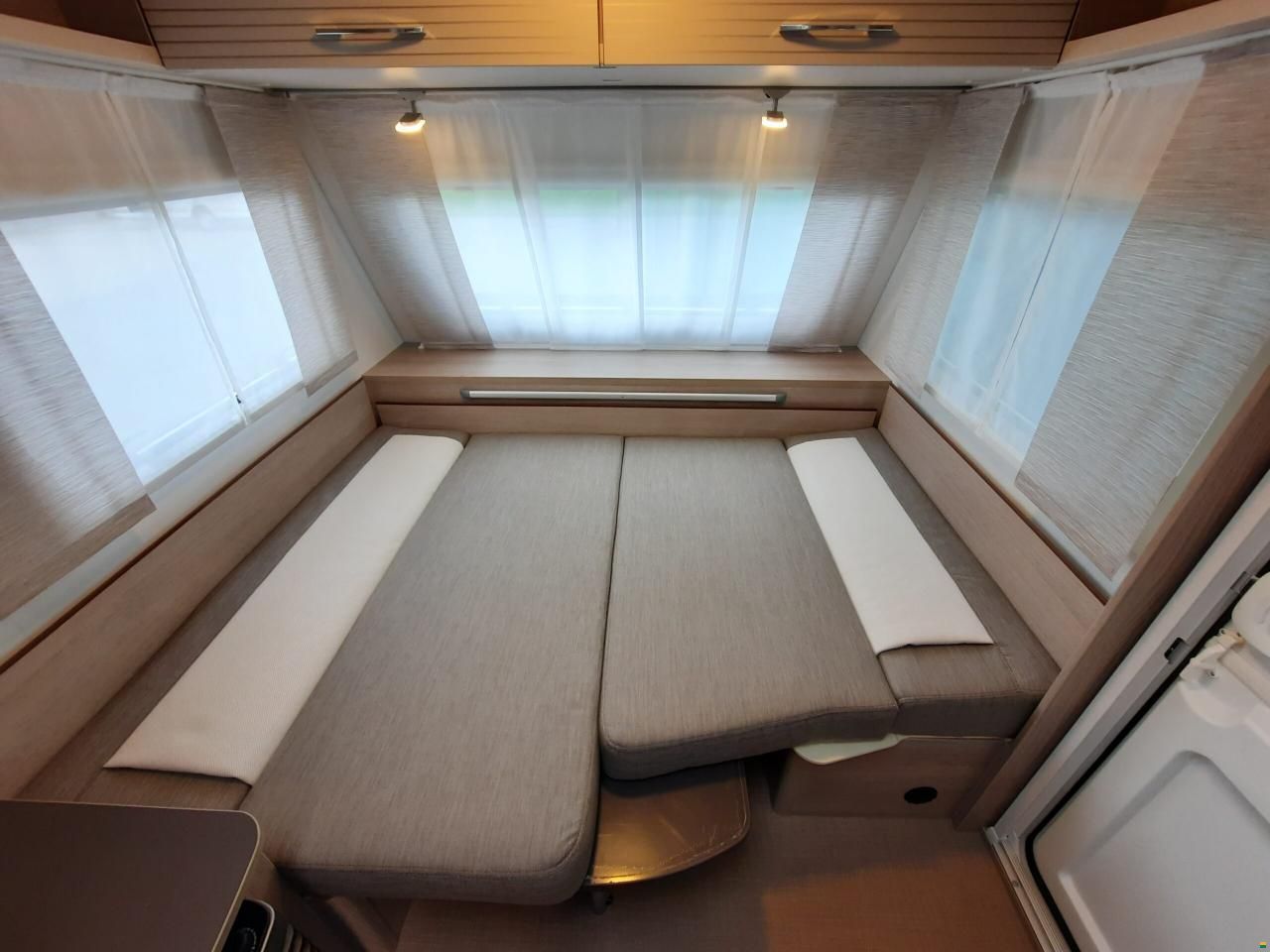 B&uuml;rstner Premio Life 415 TK