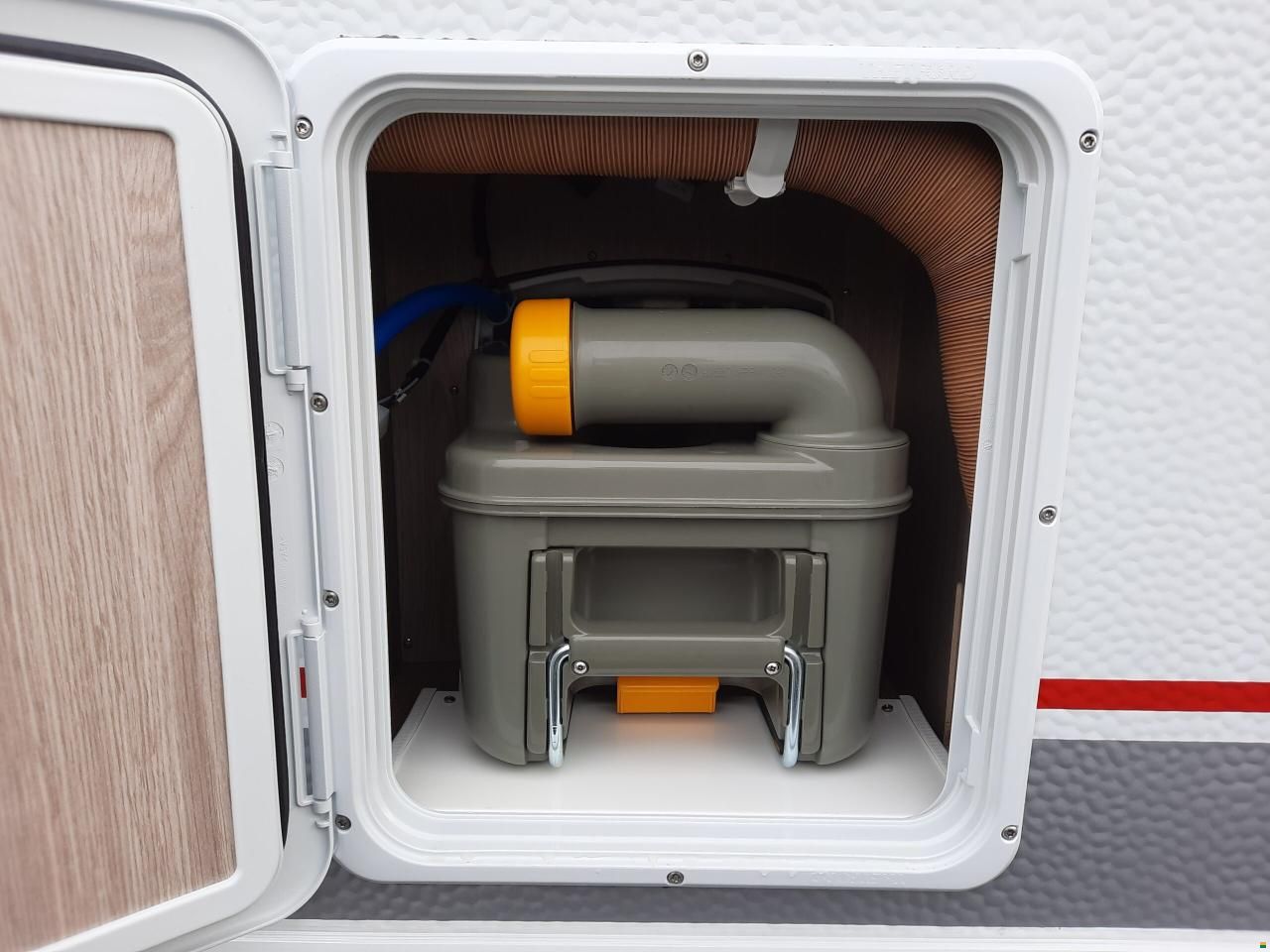 B&uuml;rstner Premio Life 415 TK