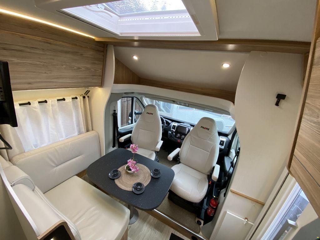 Pilote P650 Essentiel, Fiat Ducato 140 Automat