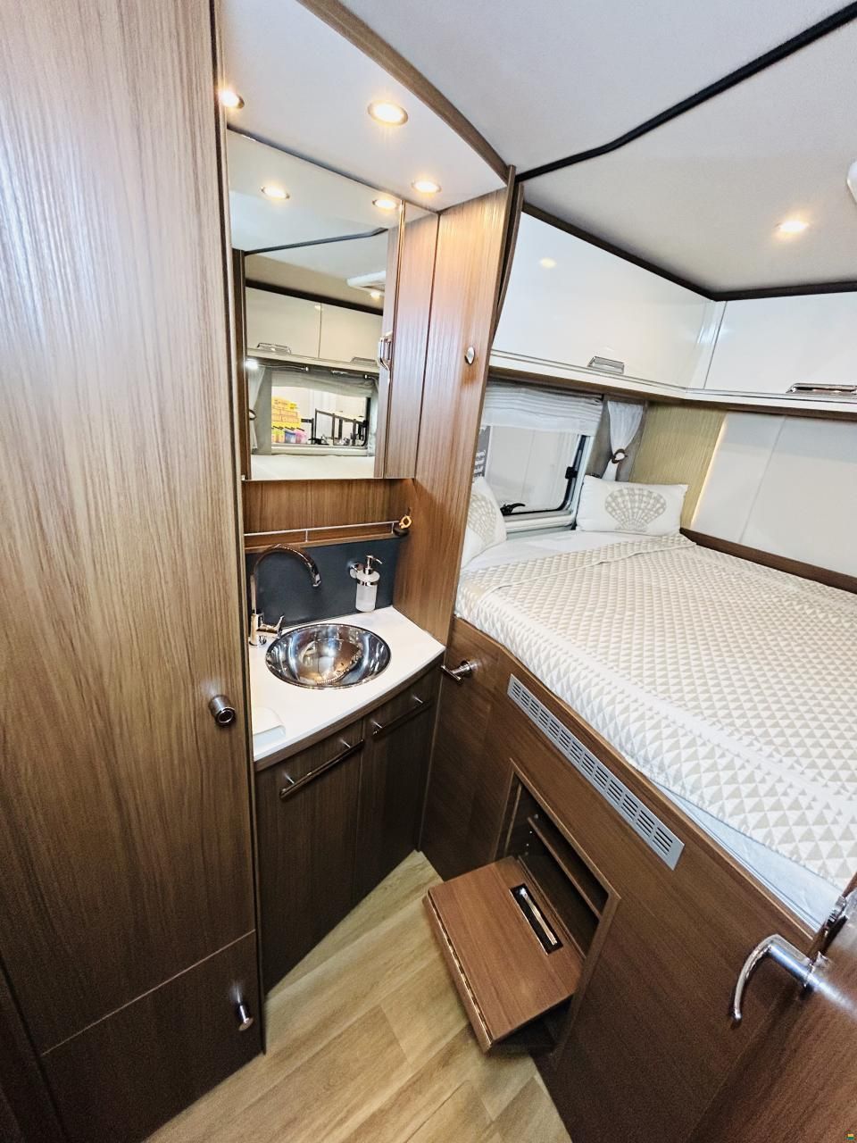 Niesmann-Bischoff Arto 66L