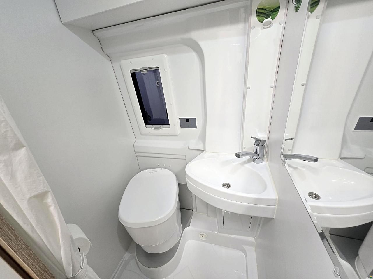 Clever Vans RUNNER 636 AUFSTELLDACH 2.2 HDI