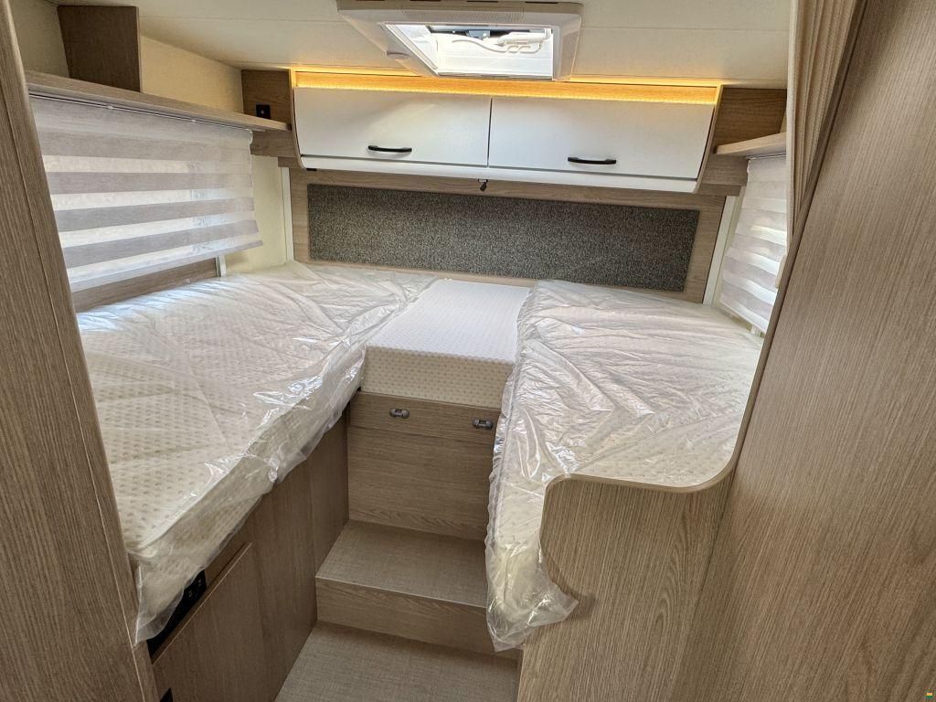 B&uuml;rstner Lyseo Time T Skyline 726 G