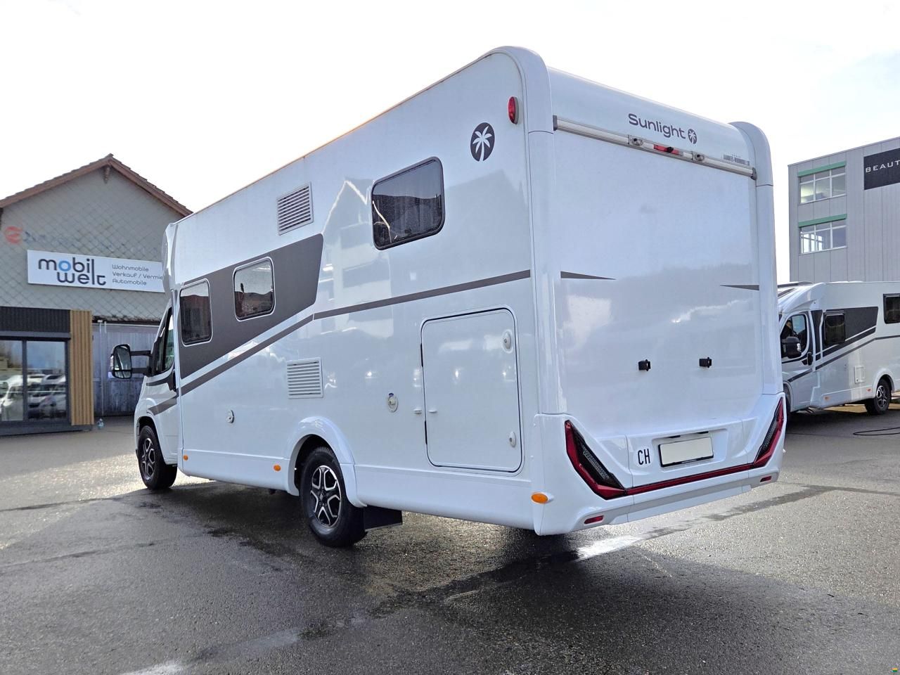 Sunlight T67S Adventure Edition