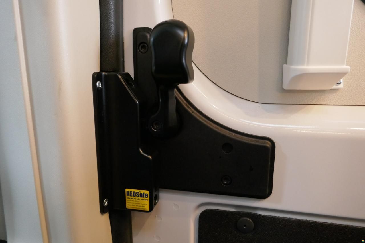 Weinsberg CaraTour 540 MQ (CaraBus Grey)