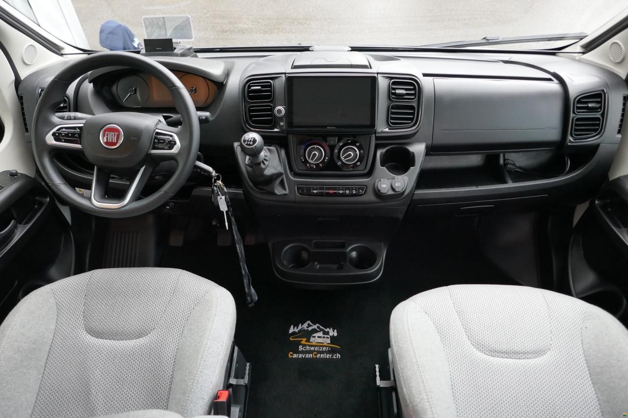 Weinsberg CaraTour 540 MQ (CaraBus Grey)