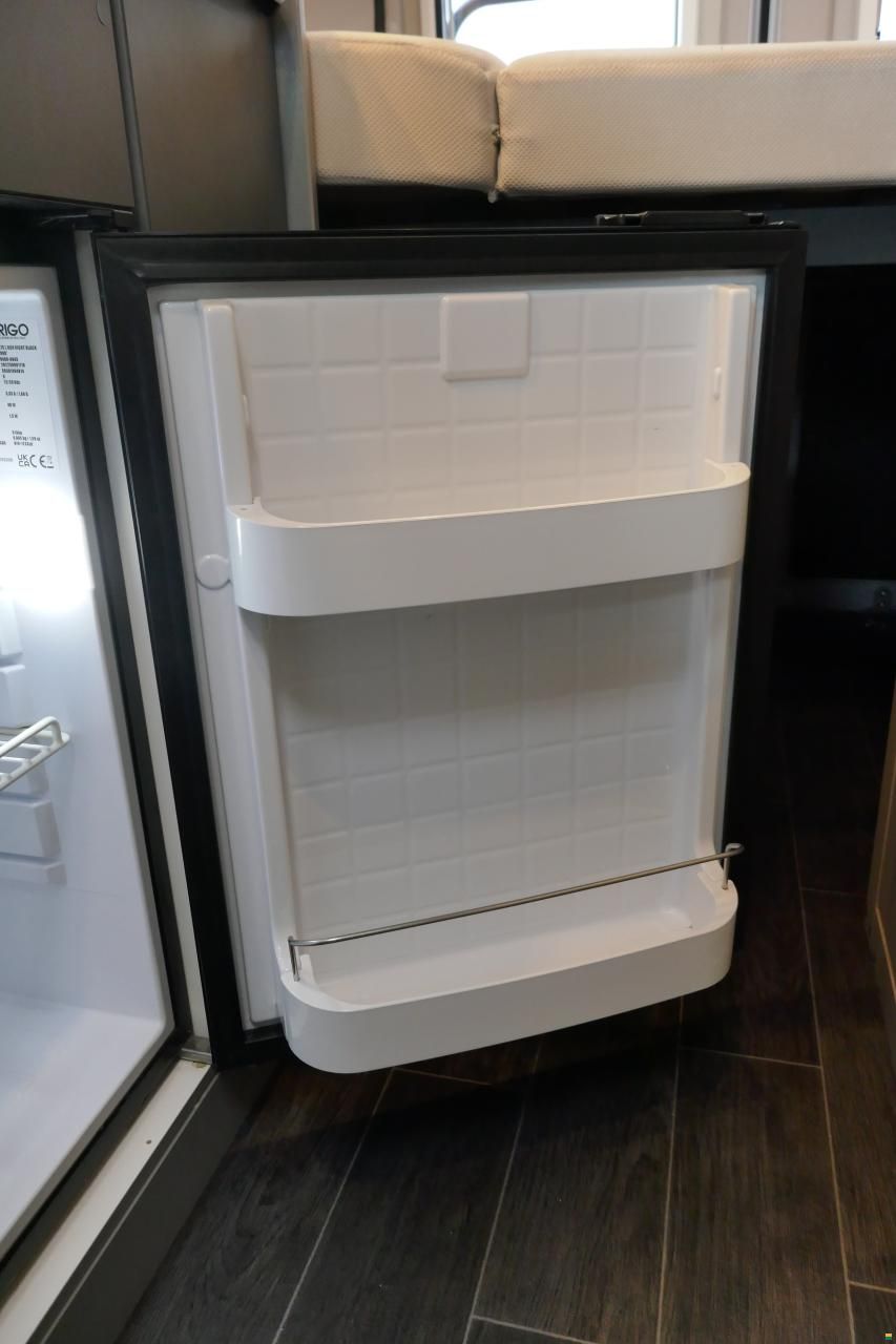 Weinsberg CaraTour 540 MQ (CaraBus Grey)