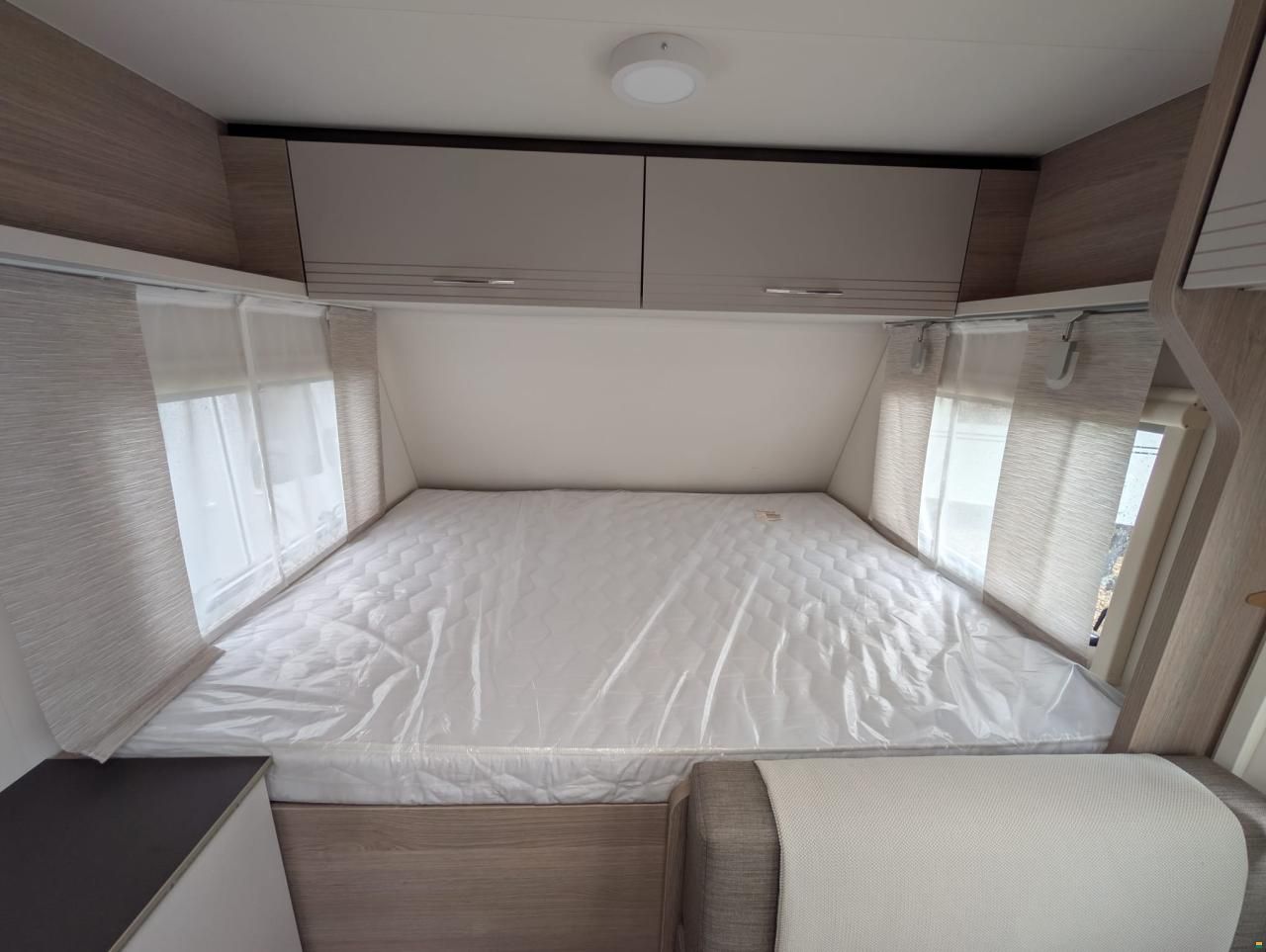 B&uuml;rstner Premio Life 425 TS