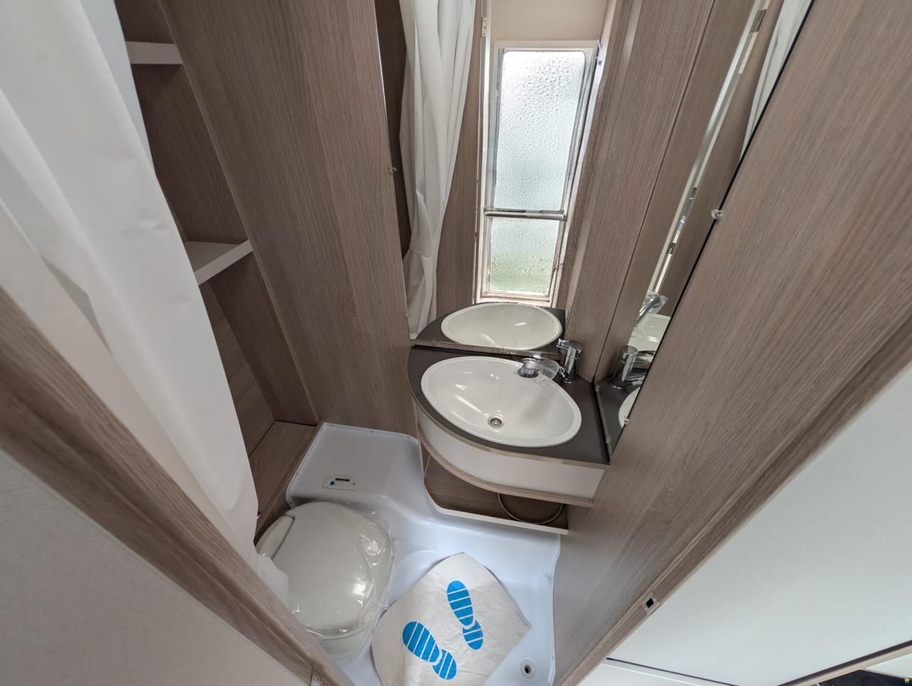 B&uuml;rstner Premio Life 425 TS