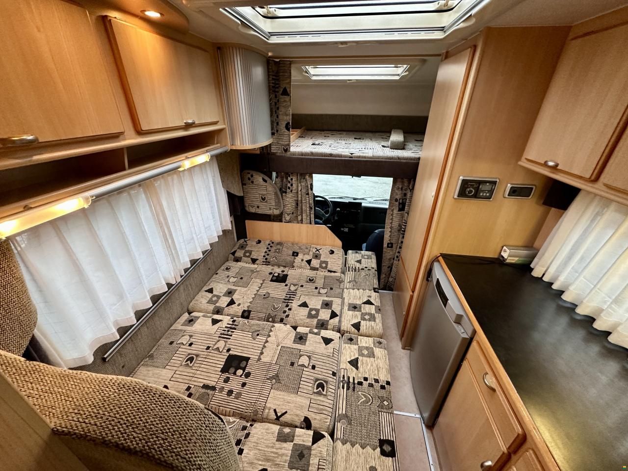 Eura Mobil - Compact Winter Edition