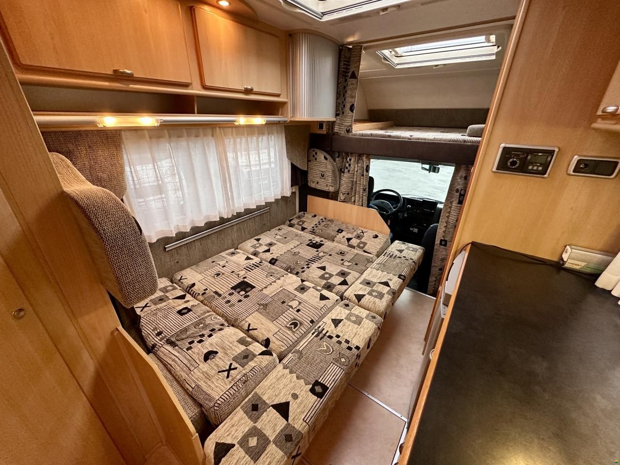 Eura Mobil - Compact Winter Edition