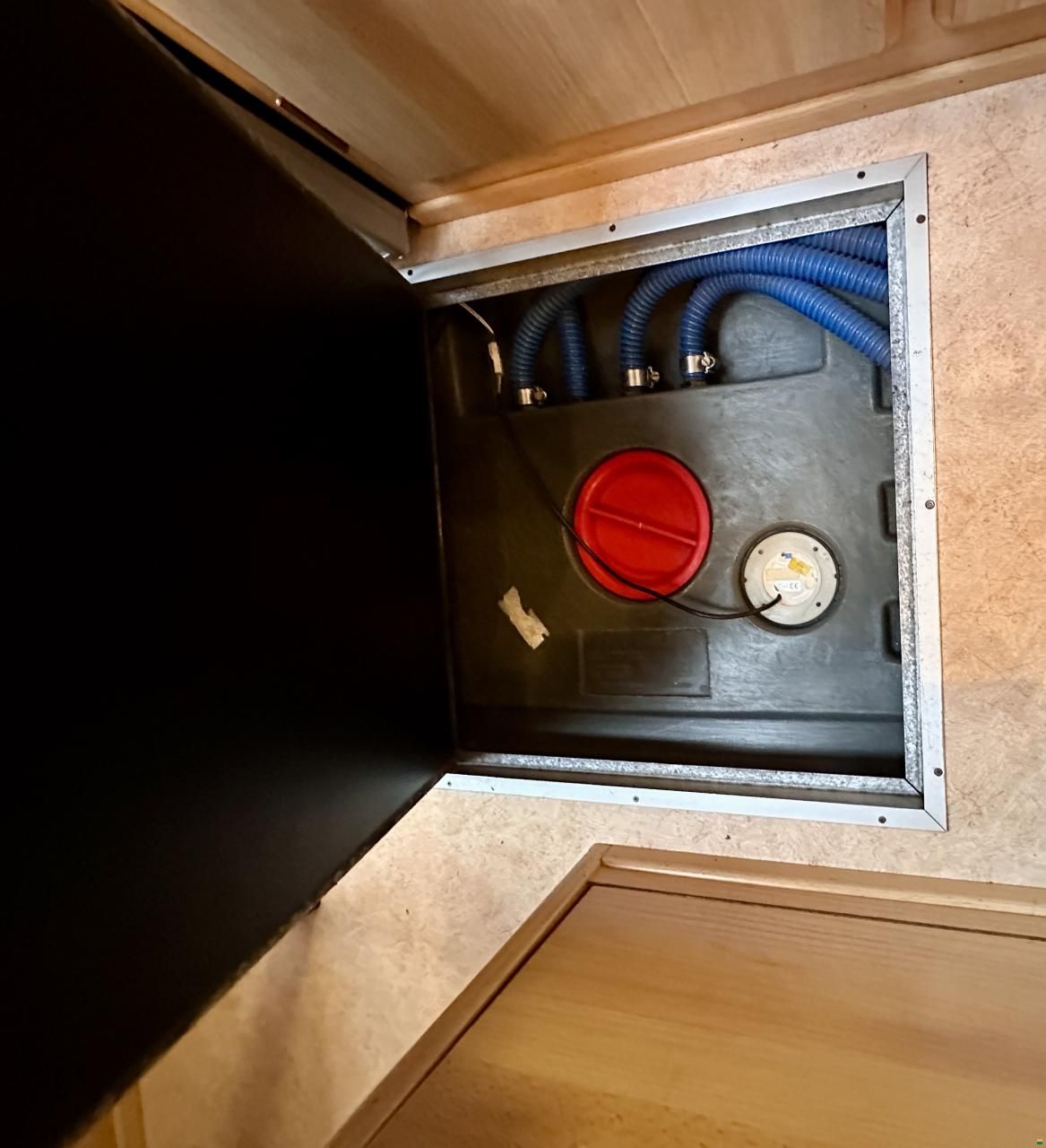 Eura Mobil - Compact Winter Edition