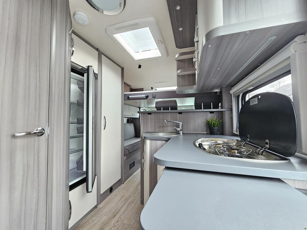 Hobby T 65 hkm Hubbett & Kaj&uuml;ttenbett!