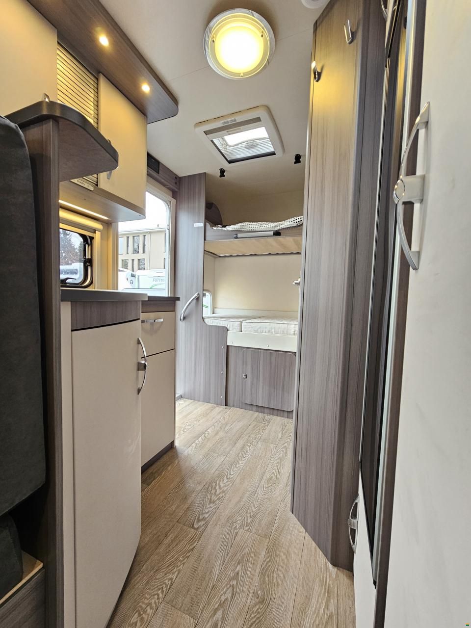 Hobby T 65 hkm Hubbett & Kaj&uuml;ttenbett!