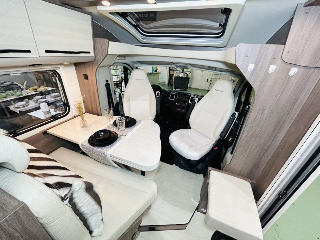 B&uuml;rstner Nexxo Time T690