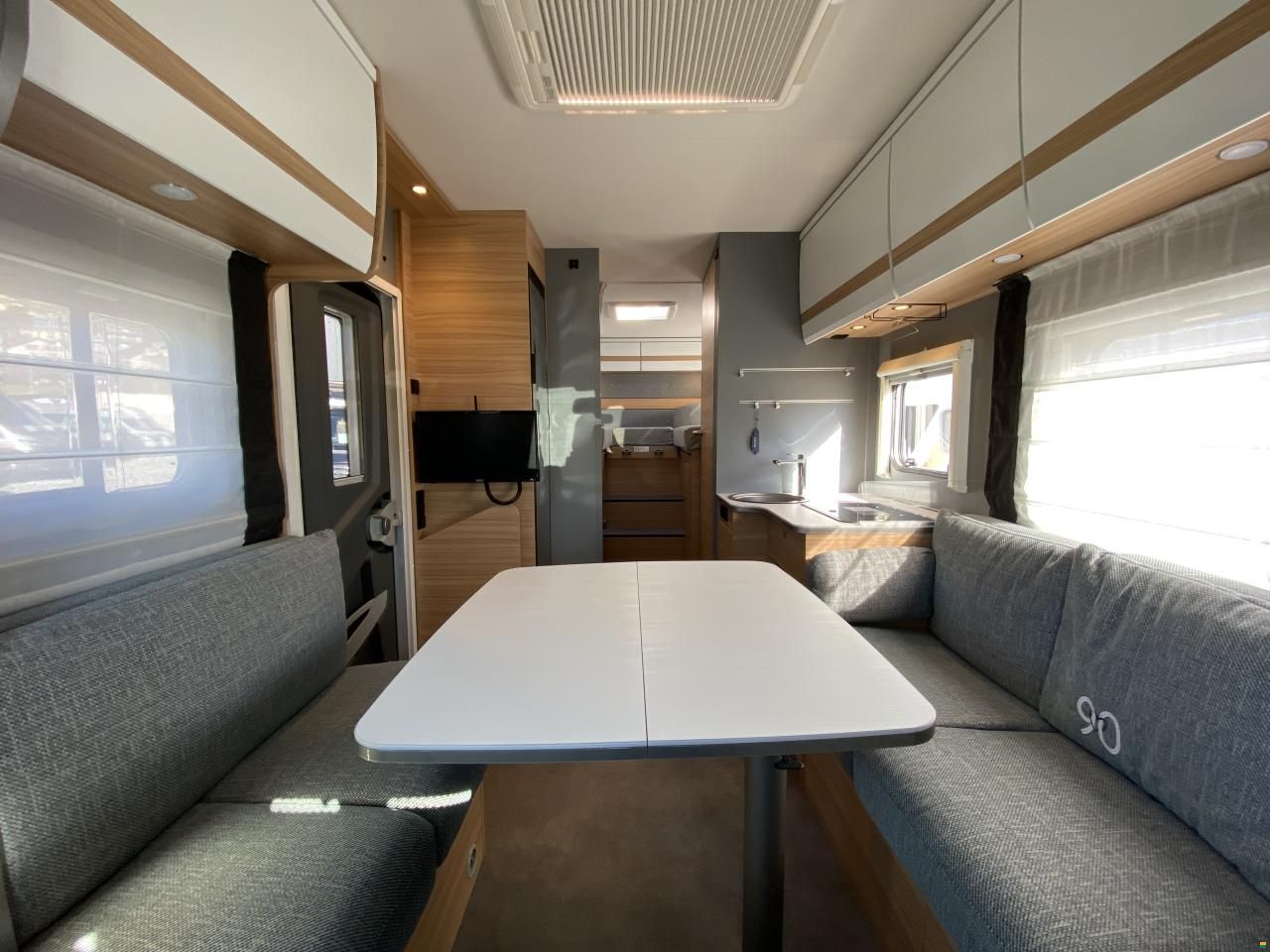 Dethleffs T 7052 EBL