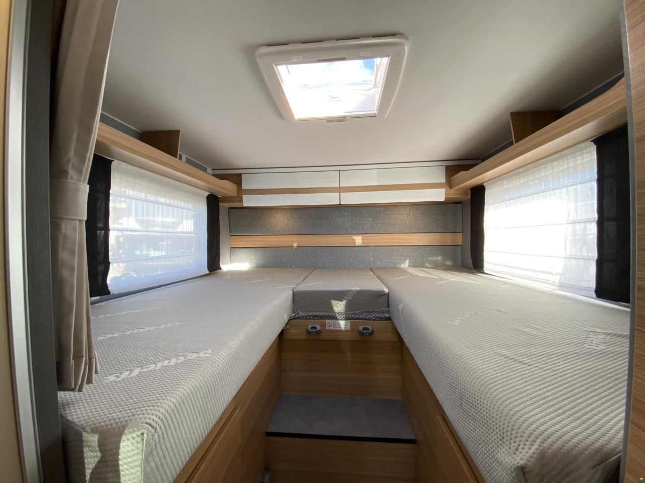 Dethleffs T 7052 EBL