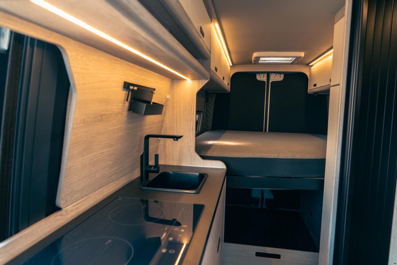 Julia Camper Gran Azur 4x2 Electric