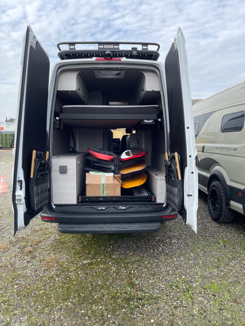 Julia Camper Gran Azur 4x2 Electric