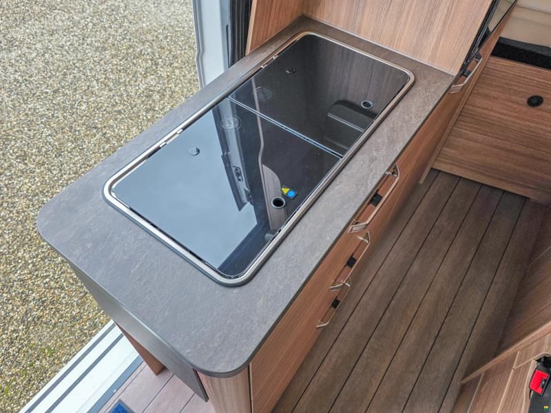 Weinsberg CaraBus 600 MQH Edition [Fire]