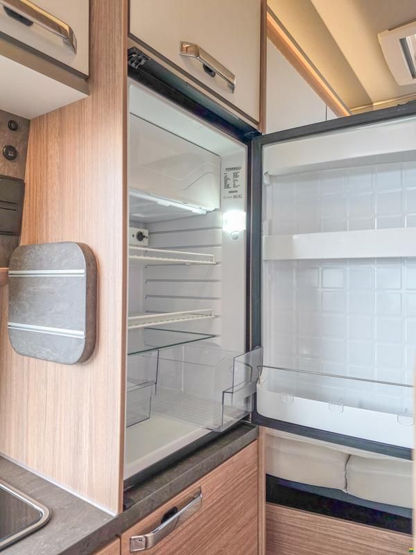 Weinsberg CaraBus 600 MQH Edition [Fire]