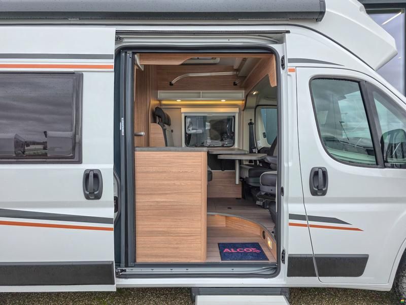 Weinsberg CaraBus 600 MQH Edition [Fire]