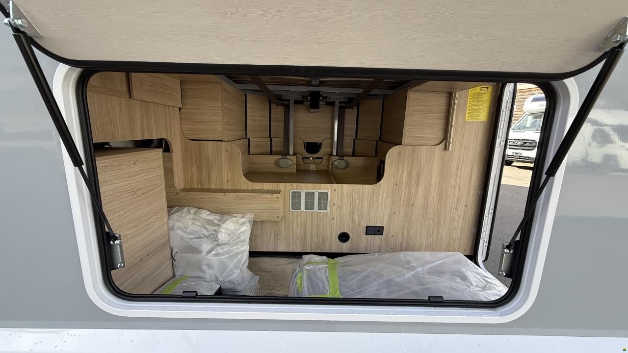 Challenger 318 Graphite Edition