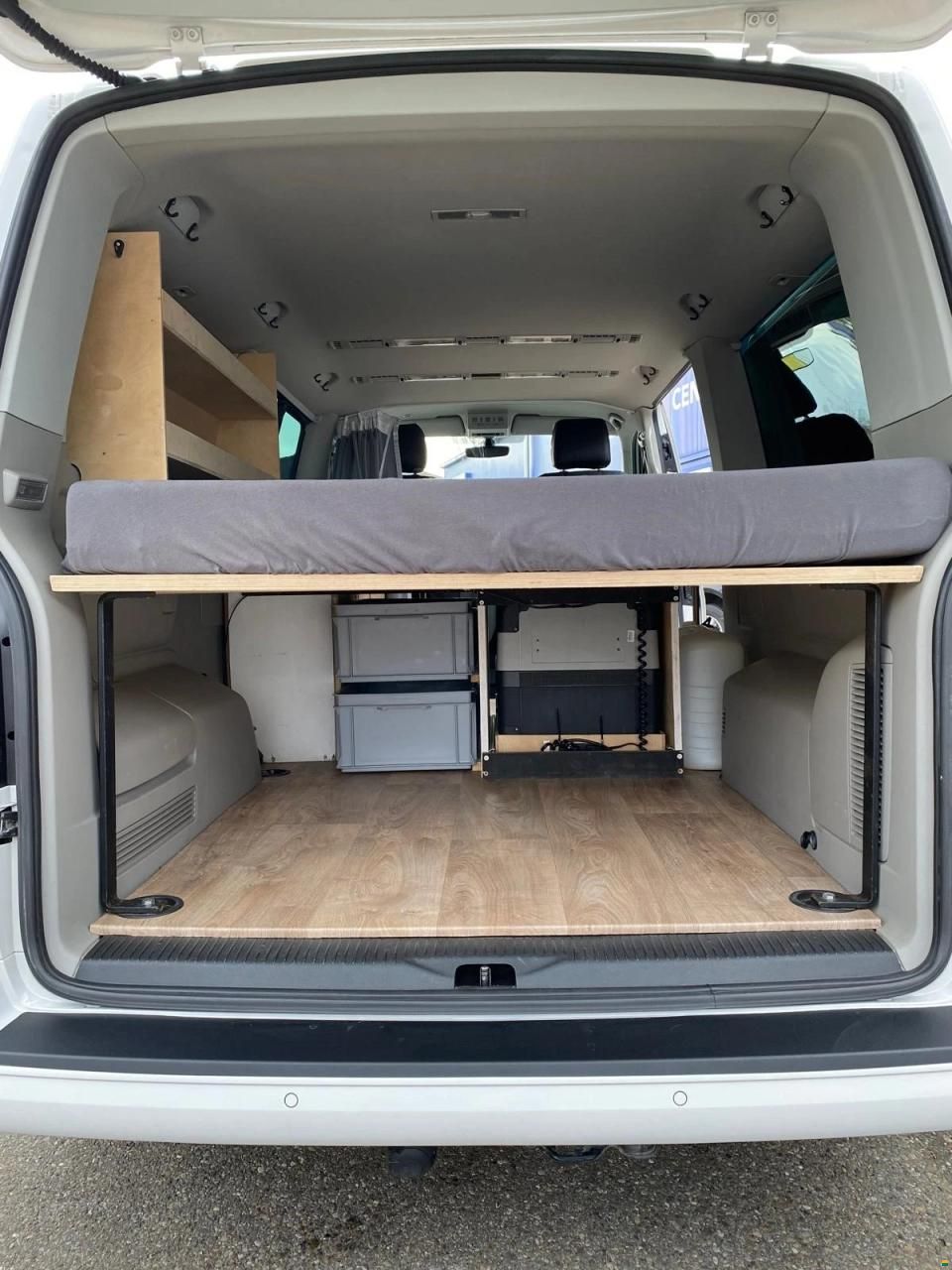 Volkswagen VW T6 Caravelle Camper