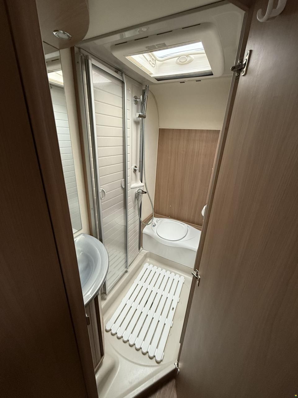 B&uuml;rstner Averso fifty 465TS