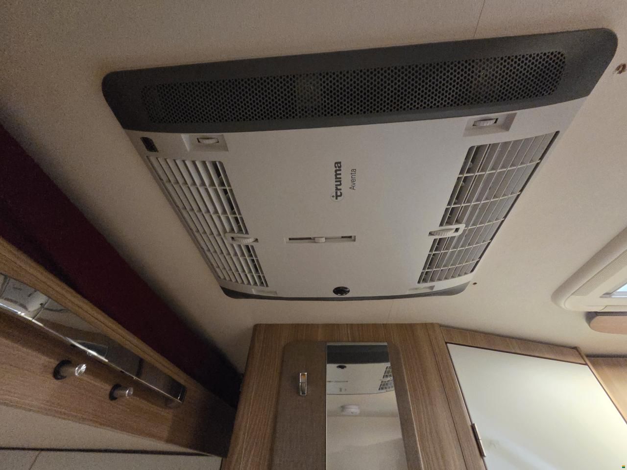 B&uuml;rstner Premio Plus 520 TL Limited Edition