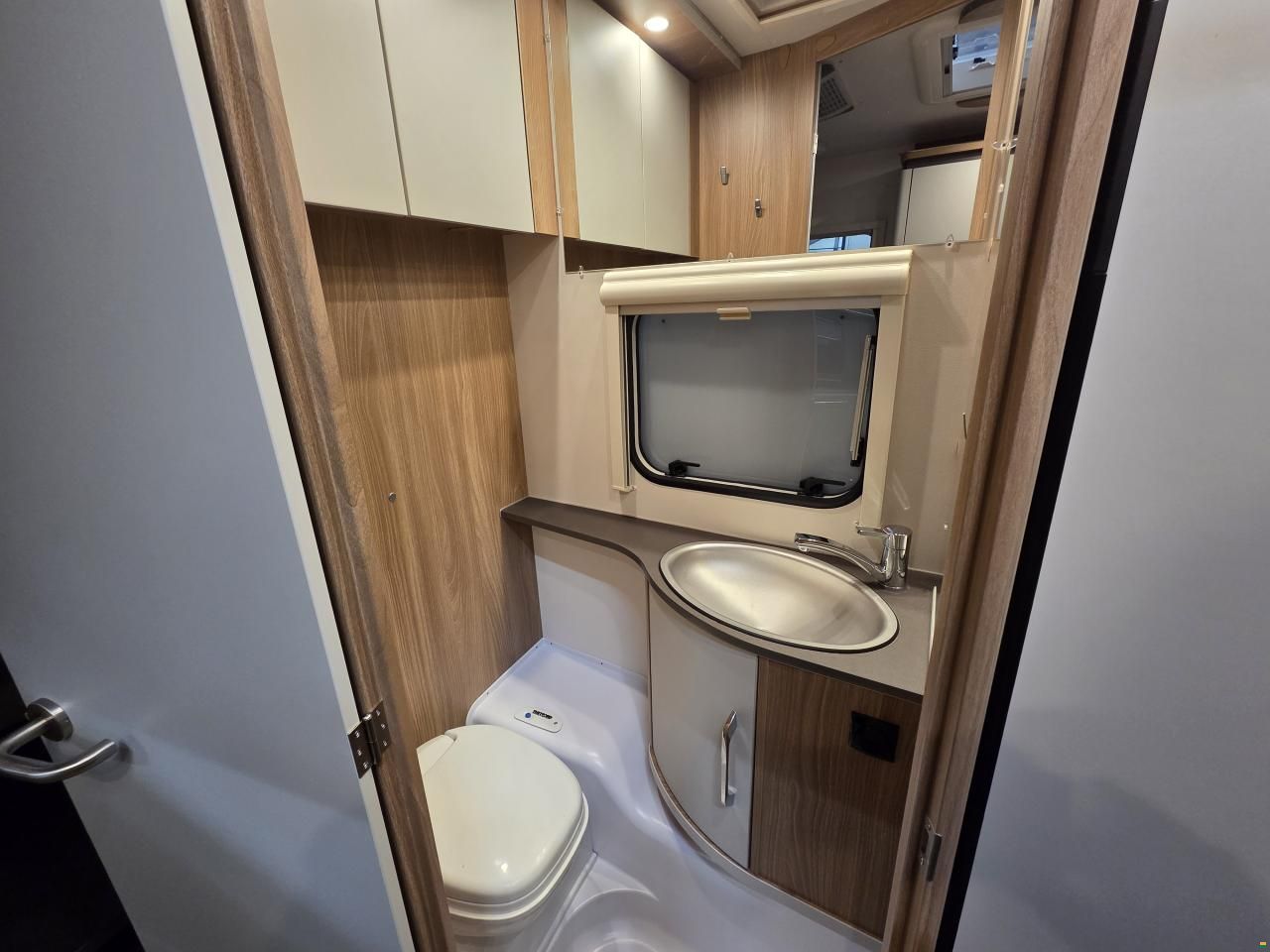 B&uuml;rstner Premio Plus 520 TL Limited Edition