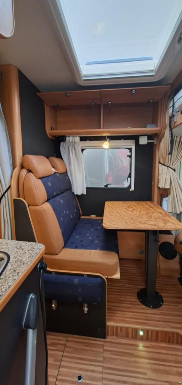 Dethleffs 2010 Globebus i015