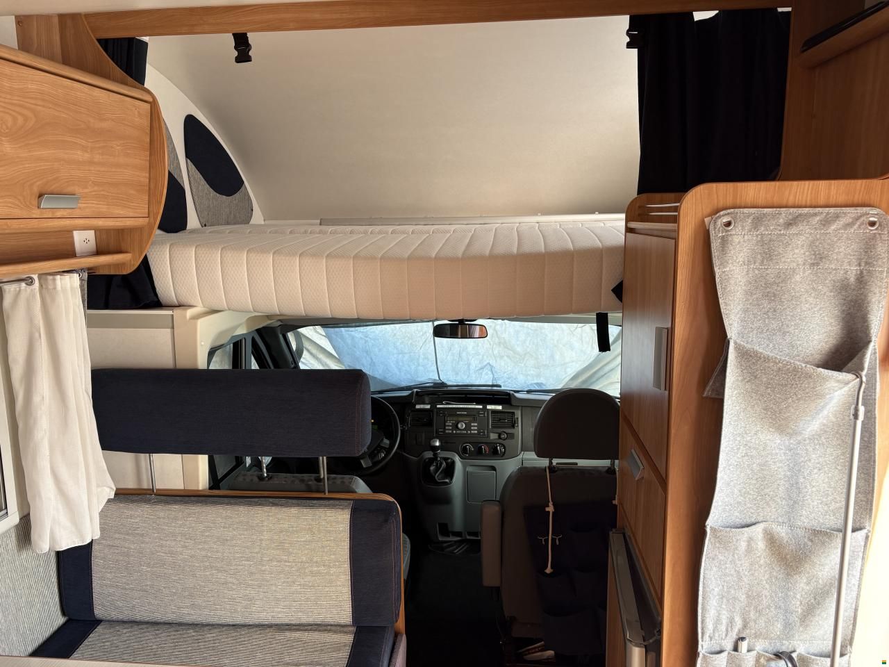 Ford Rimor Katamarano 7