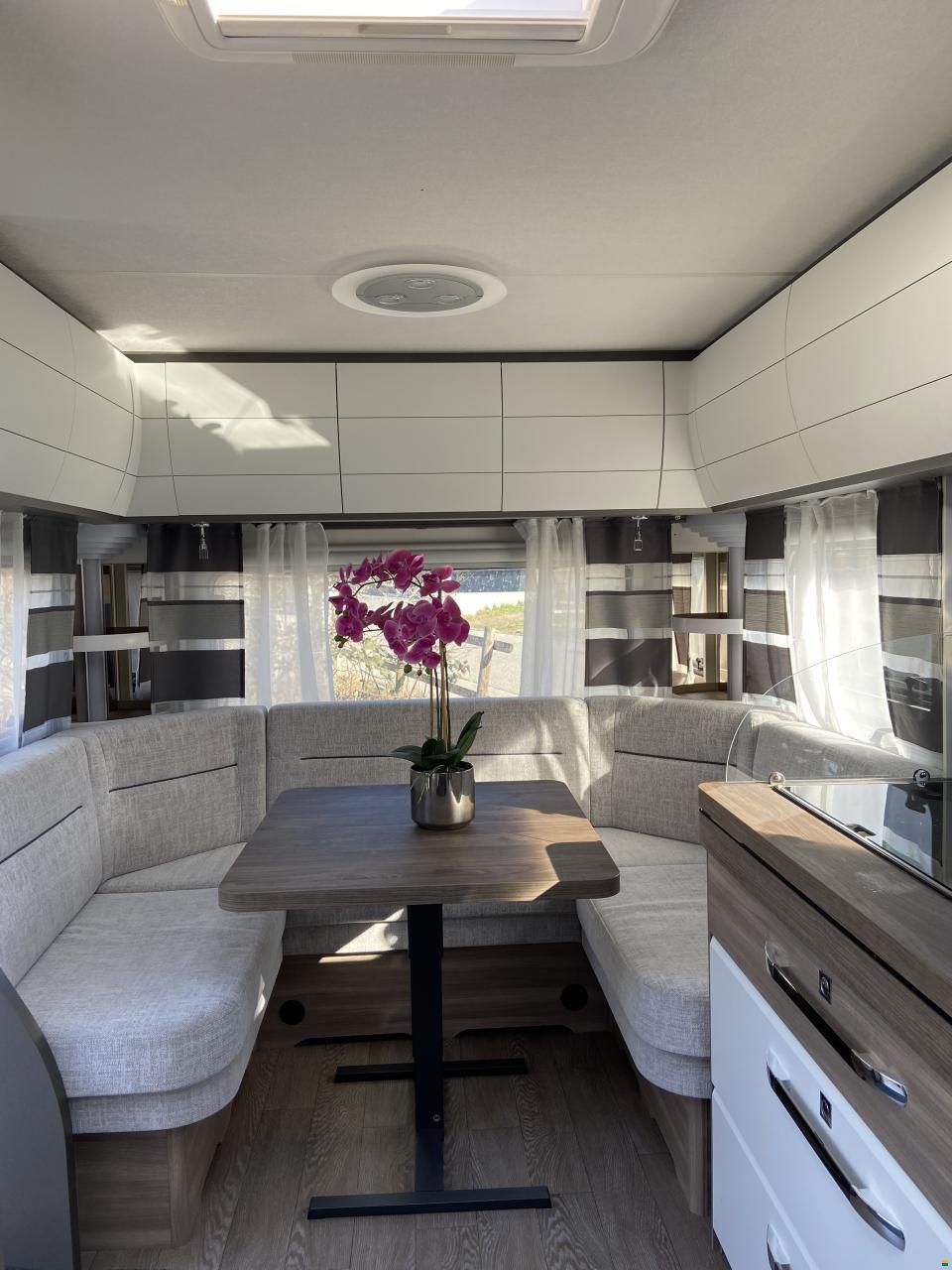 Hobby 460 UFe Excellent Edition