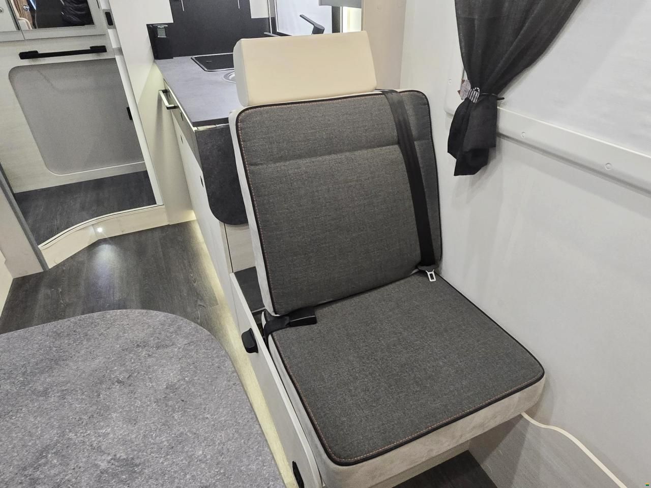 Chausson 640 TITANIUM ULTIMATE 2.0 AUTOMAT